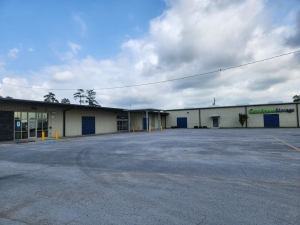 Extra Space Storage - 3936 - Beaumont - 7th St