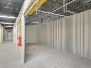 Life Storage - 4013 - Joliet - Larkin Ave - Photo 4
