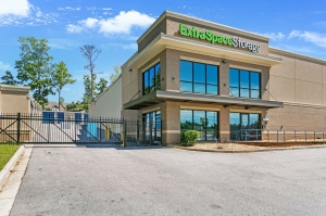 Extra Space Storage - 4023 - Lithonia - Covington Hwy