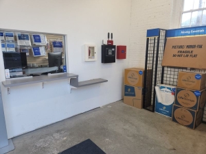 Extra Space Storage - 4036 - Niagara Falls - Military Rd - Photo 6