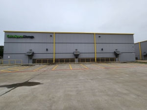 Extra Space Storage - 4037 - Pearland - Kingsley Dr - Photo 6