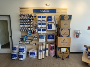 Extra Space Storage - 4045 - Bradenton - 3708 Manatee Ave W - Photo 6