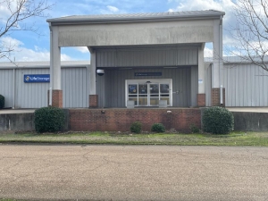 Life Storage - 4057 - Jackson - 5961 I-55 North - Photo 1