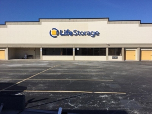 Life Storage - 4066 - League City - 2280 Main St - Photo 2