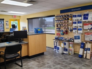 Life Storage - 4080 - Baton Rouge - 10811 Coursey Blvd - Photo 6