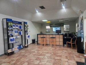 Extra Space Storage - 4157 - Houston - 10114 Katy Fwy - Photo 3