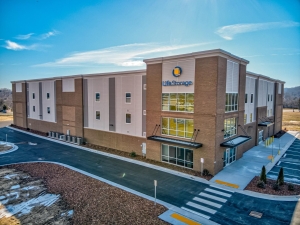 Extra Space Storage - 4166 - Smyrna - Isabella Ln