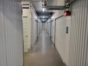 Extra Space Storage - 4175 - Atlanta - Pleasantdale Rd - Photo 5