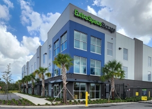 Extra Space Storage - 4240 - Orlando - Wooden Pine Dr
