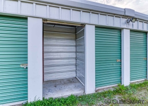 CubeSmart Self Storage ME Wales Gardiner Rd - Photo 5