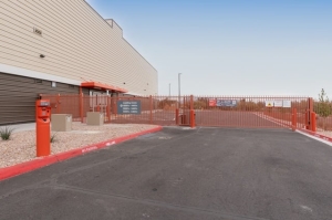 Public Storage - Las Vegas - 1561 Desert Crossing Ct - Photo 2