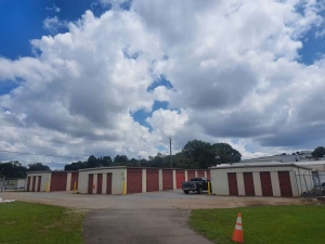 Mission Self-Storage - Carrollton - Photo 35