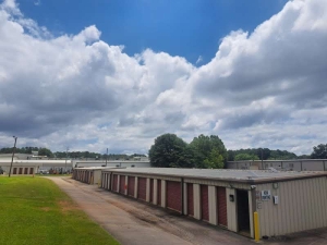 Mission Self-Storage - Carrollton - Photo 37