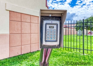 CubeSmart Self Storage TX Corpus Christi Everhart Rd - Photo 3