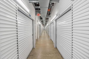 Extra Space Storage - 1945 - Richmond - Grand Pkwy S - Photo 5