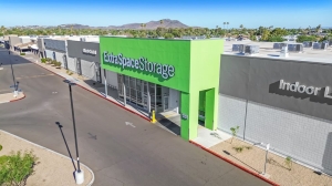 Extra Space Storage - 2059 - Phoenix - W. Greenway Rd