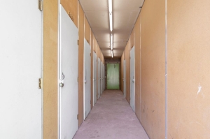 Extra Space Storage - 6000 - Colorado Springs - Ore Mill Rd - Photo 5