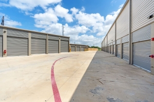 Extra Space Storage - 6017 - Denton - FM 2499 - Photo 4