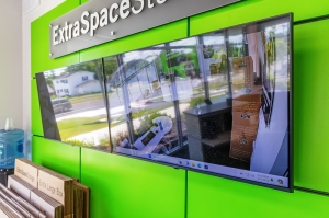 Extra Space Storage - 6066 - Jackson - County Line Rd - Photo 7