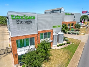 Extra Space Storage - 6086 - Austin - Interstate 35 - Photo 6
