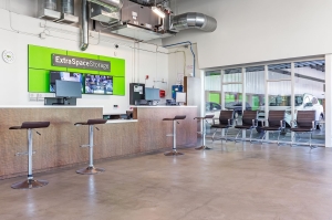 Extra Space Storage - 6109 - Los Angeles - Main St - Photo 3