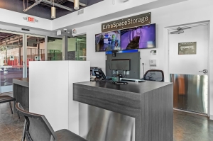 Extra Space Storage - 6120 - Azusa - Foothill Blvd - Photo 4