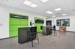 Extra Space Storage - 7171 - Rockville - Stonestreet Ave - Photo 3