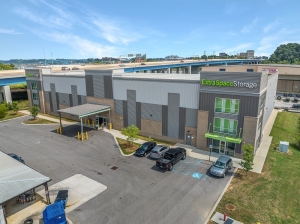 Extra Space Storage - 7214 - Chattanooga - Manufacturers Rd - Photo 6