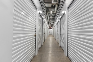 Extra Space Storage - 7412 - Phoenix - 6316 N 7th St - Photo 6