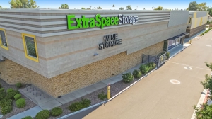 Extra Space Storage - 7412 - Phoenix - 6316 N 7th St - Photo 7