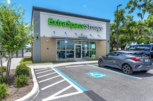 Extra Space Storage - 7424 - Sarasota - Anise Dr