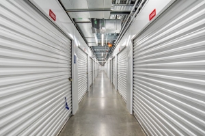 Extra Space Storage - 7427 - Temple Hills - Beech Rd - Photo 5