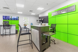 Extra Space Storage - 7463 - Phoenix - Glendale Ave - Photo 4