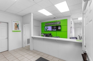 Extra Space Storage - 7500 - Louisville - Outer Loop - Photo 4