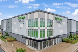 Extra Space Storage - 7526 - Southgate - Fort St