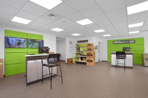 Extra Space Storage - 7530 - Annapolis - Old Mill Bottom Rd - Photo 4