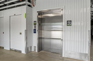 Extra Space Storage - 7545 - Painesville - Mentor Ave - Photo 4