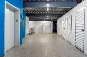 Extra Space Storage - 7554 - Minneapolis - Industrial Blvd NE - Photo 5