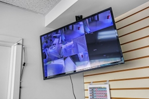 Extra Space Storage - 7605 - Hastings-On-Hudson - Saw Mill River Rd - Photo 8