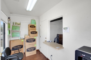 Extra Space Storage - 7632 - Manteca - Yosemite Ave - Photo 3