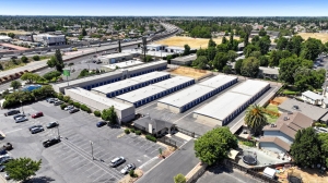 Extra Space Storage - 7632 - Manteca - Yosemite Ave - Photo 6