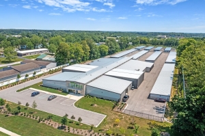 Extra Space Storage - 7634 - Valparaiso- Silhavy Rd - Photo 6