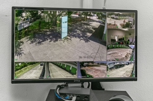 Extra Space Storage - 7661 - Rockledge - Huntington Lane - Photo 8