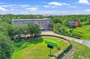 Extra Space Storage - 7662 - Rockledge - US Highway 1 - Photo 6