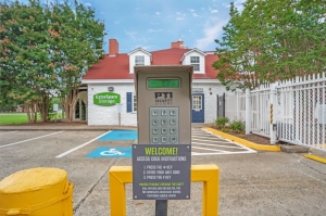 Extra Space Storage - 7692 - Midlothian - Huguenot Road - Photo 3