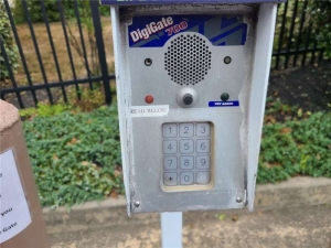 Extra Space Storage - 7693 - Richmond - Parham Rd - Photo 2