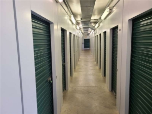 Extra Space Storage - 7693 - Richmond - Parham Rd - Photo 5