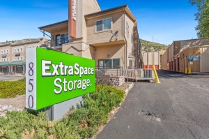 Extra Space Storage - 7697 - Avon - 910 Nottingham Road