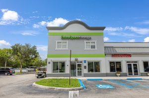 Extra Space Storage - 7732 - Royal Palm Beach - Fox Trail Rd