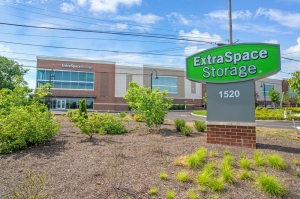 Extra Space Storage - 7737 - Harleysville - Franklin St